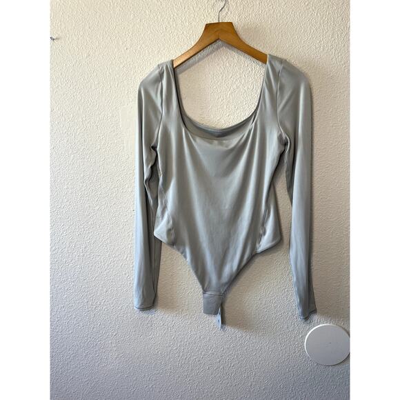Lululemon Wundermost Ultra-Soft Nulu Square Neck Long Sleeve Bodysuit Gray Med - Picture 12 of 12